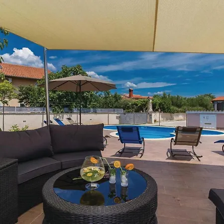Holiday home Gorgeous In With Wifi *