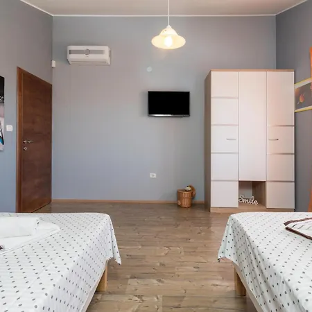 Gorgeous In With Wifi Ferienhaus Pula